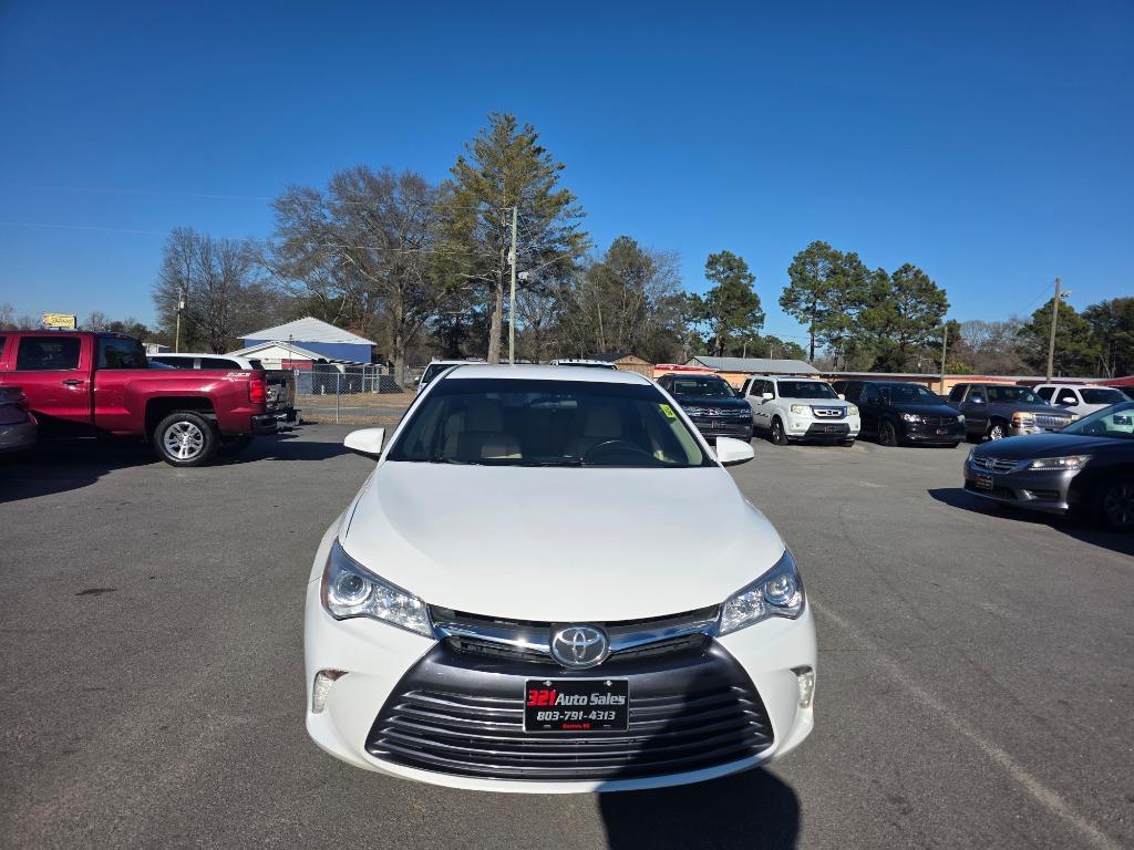 2016 Toyota Camry XLE