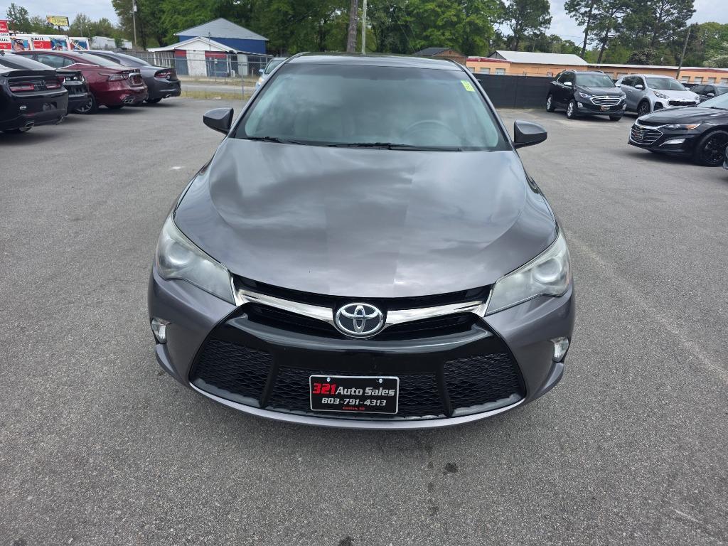 2017 Toyota Camry SE