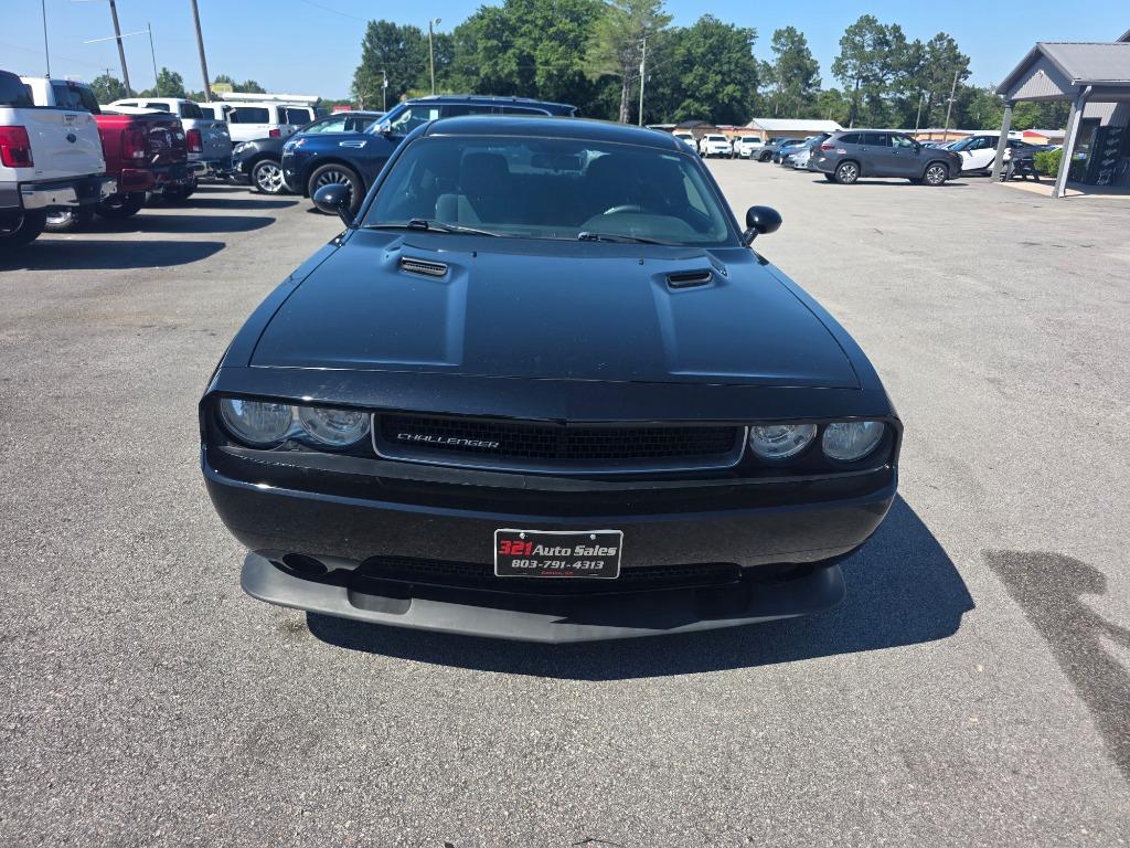 2012 Dodge Challenger SXT's photo