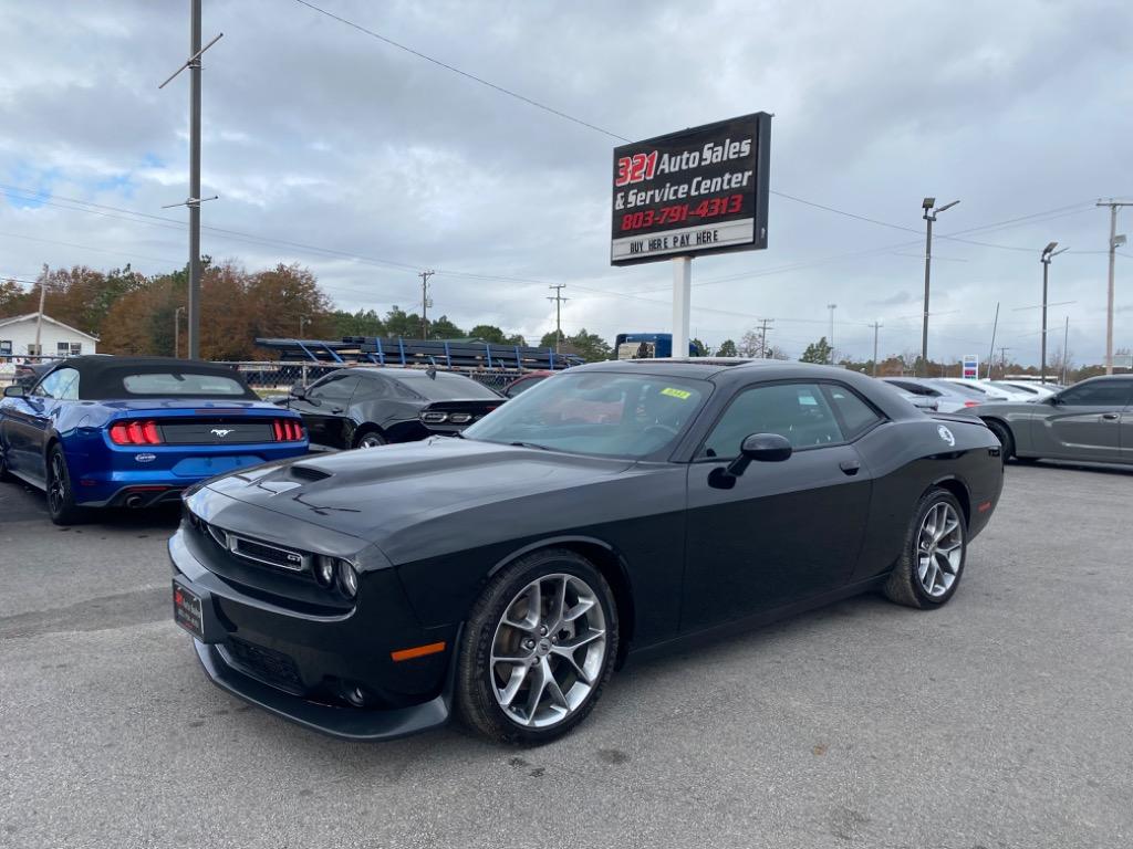 2022 Dodge Challenger GT's photo