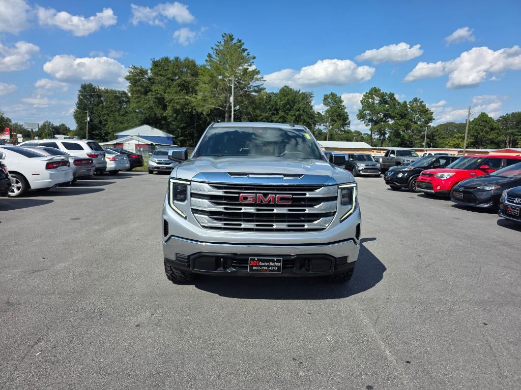 2022 GMC Sierra 1500 SLE's photo