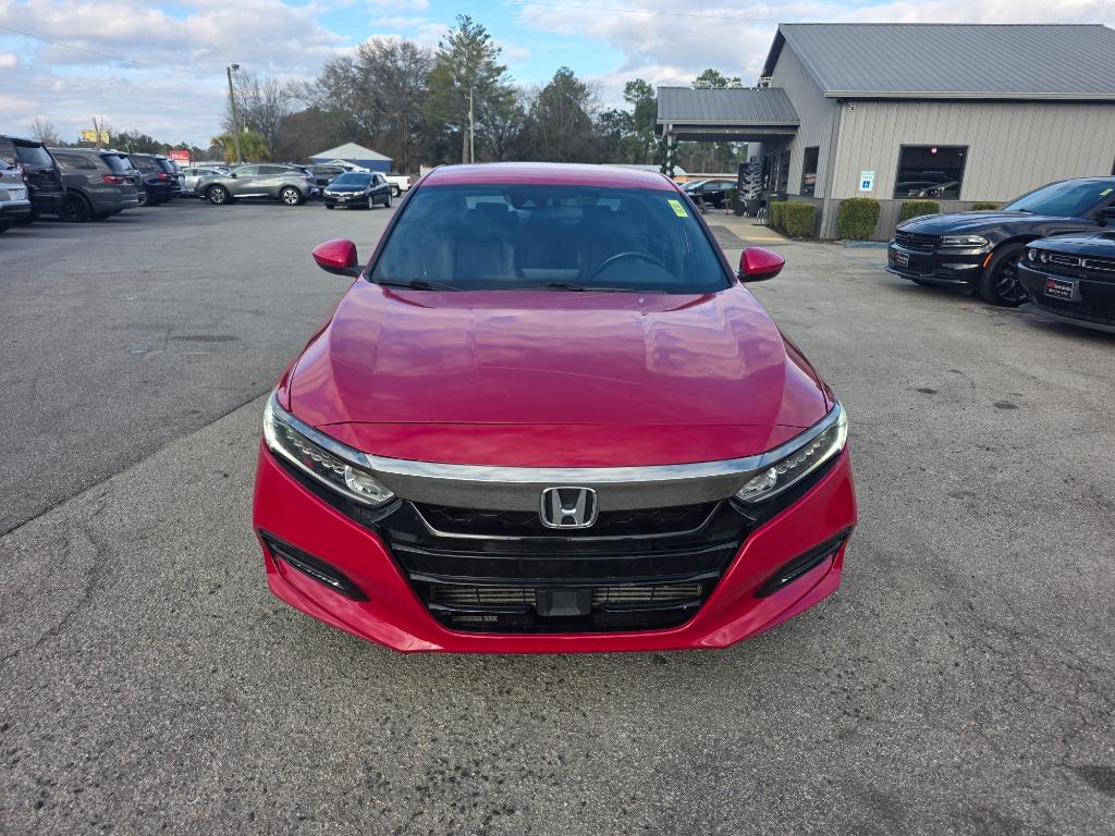 2018 Honda Accord Sport's photo