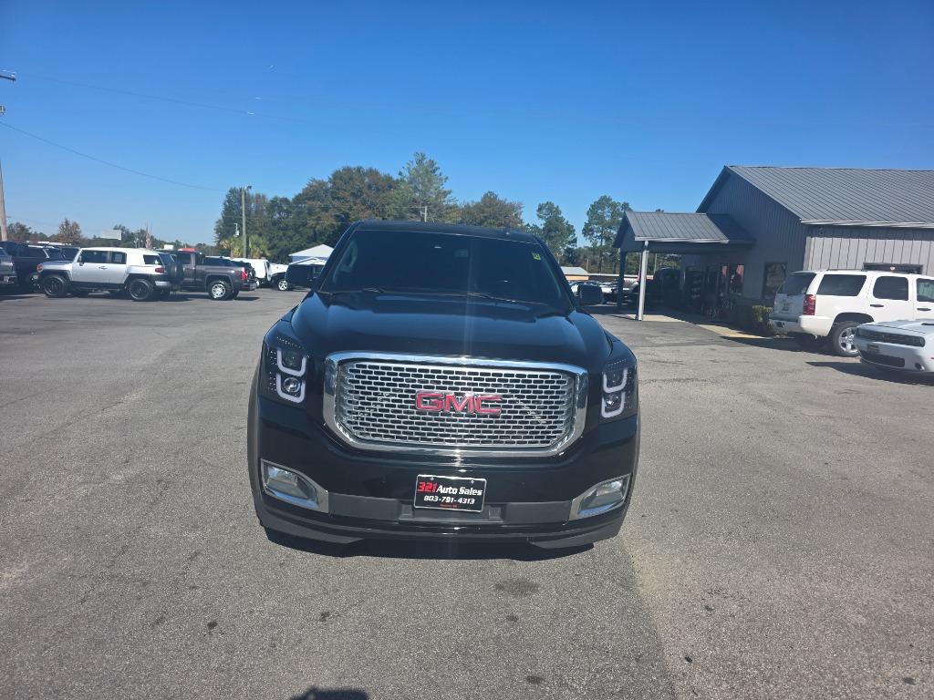2015 GMC Yukon SLT's photo
